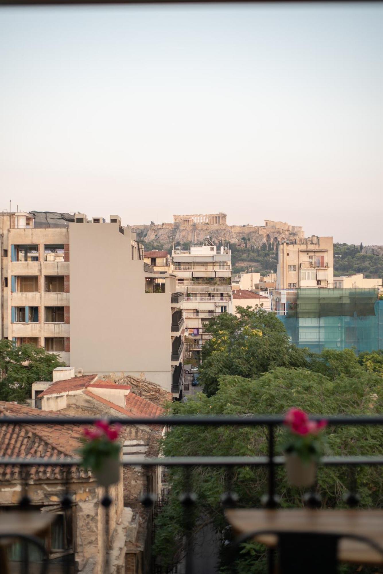 Stunning Acropolis View - 500M Metro - At Historical Center Apartman Athén Kültér fotó
